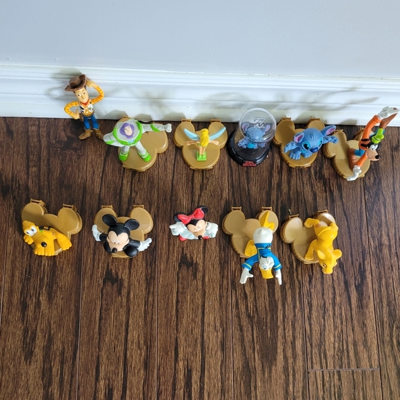 McDonald's Disney 50th Vintage Happy Meal Toys 2005 Happiest Celebration Retro - Picture 2 of 12